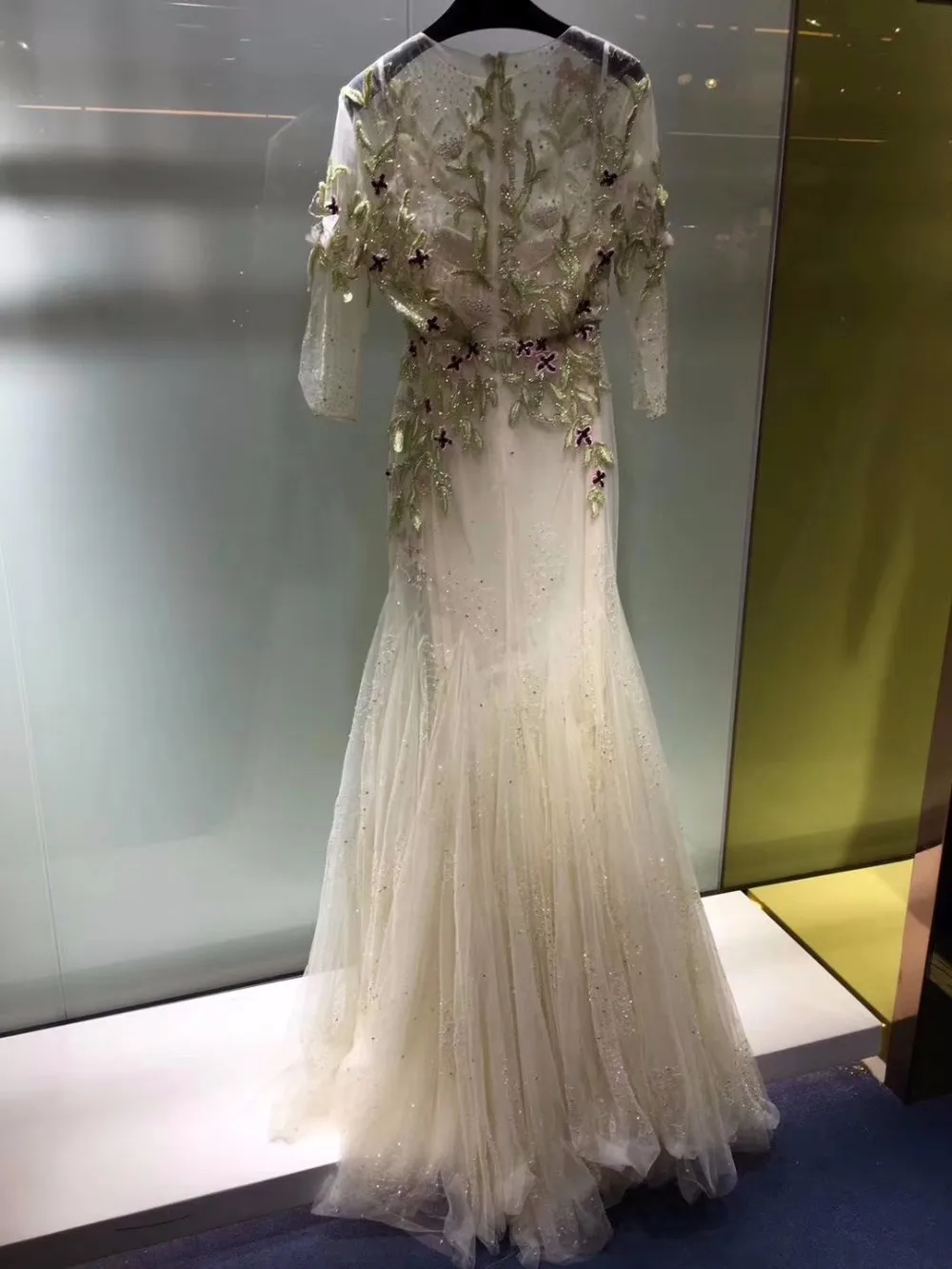 Роскошное вечернее платье с интенсивной вышивкой и объемным цветком; длинное платье; vestidos de fiesta; потрясающее Макси-платье; robe femme