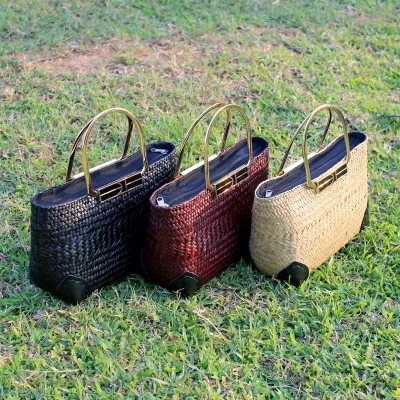 

Thai version of straw bag women's handbag beach bag environmental protection package fashion metal handle bag
