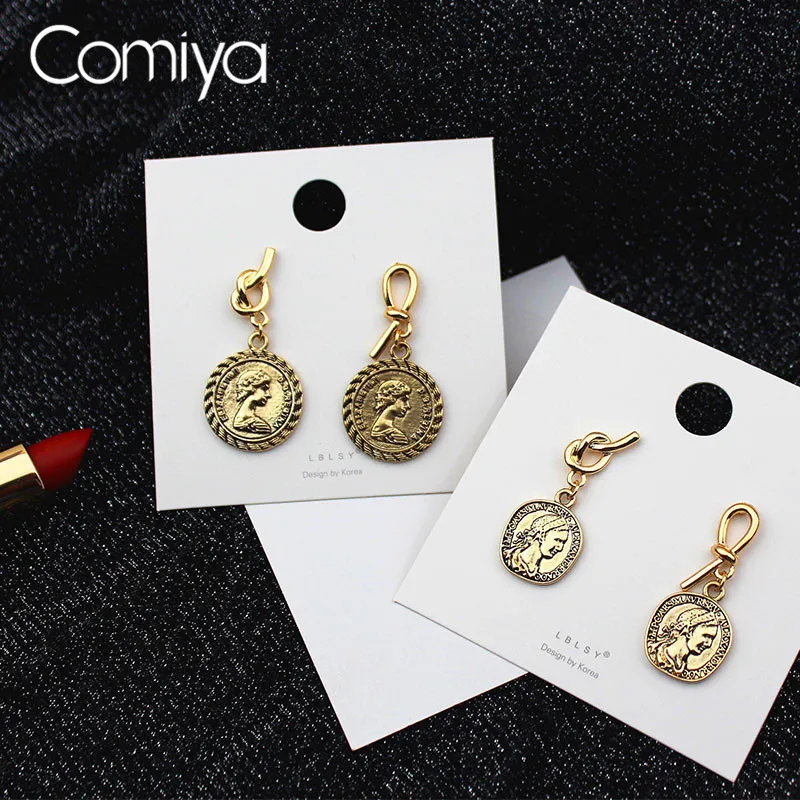 

Comiya Drop Earrings Women Round Pendant Women Figure Charm Fashion Bijoux Zinc Alloy Accessories Korean Jewelry Dangle Earring