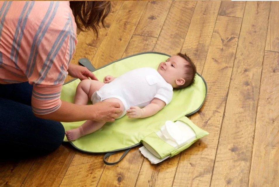 Folha de Bebê Estação de Mudança Kit de Viagem Portátil Mesa Embreagem Fralda Cuidados Produtos Classificados 4.6 - 5 Pad 3 Cheap Colchões