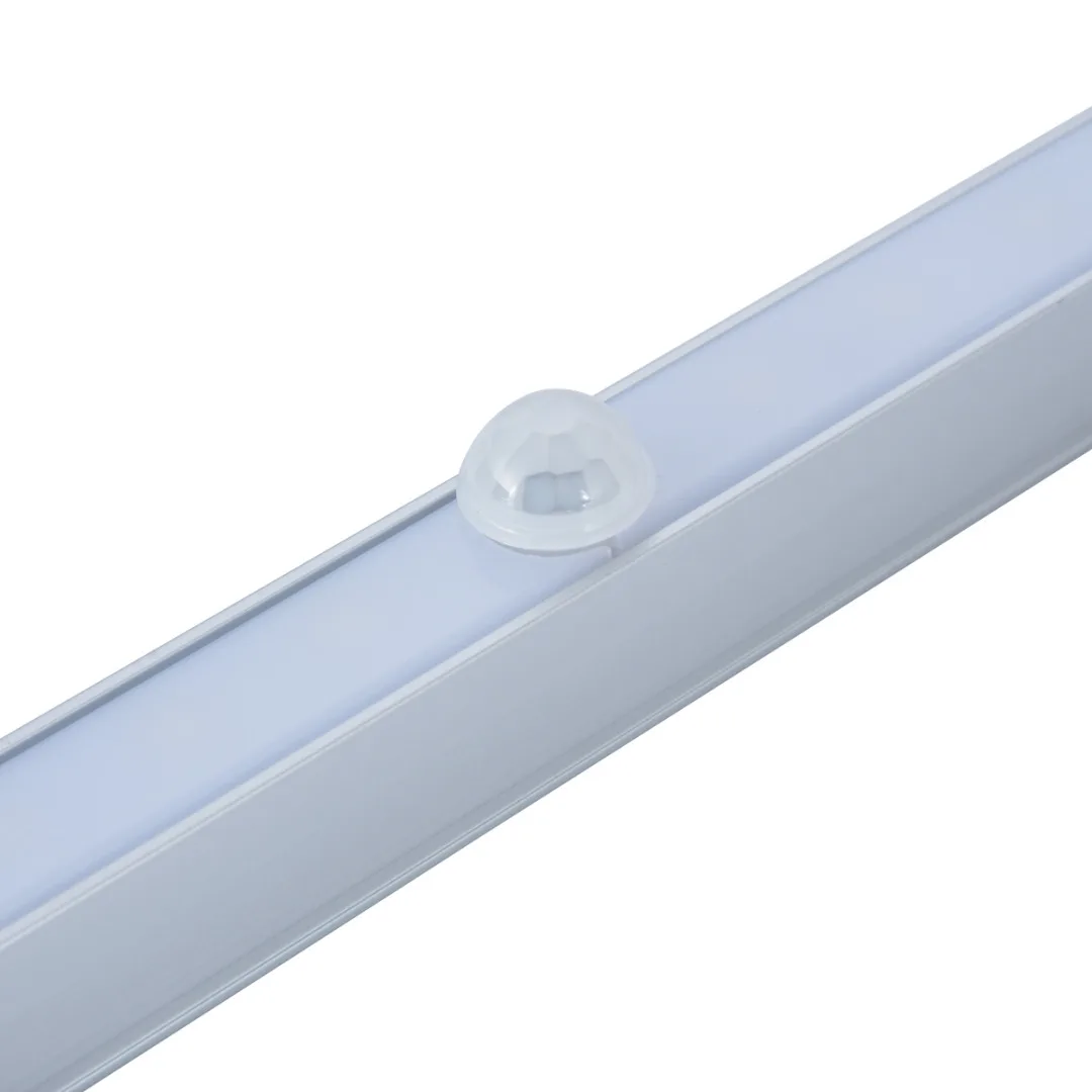 20 LED Wireless Night Light Motion Sensor Closet Night Light Stair Lamp for Under Cabinet Lighting Lamp Use 1.5V x 6AAA Battery