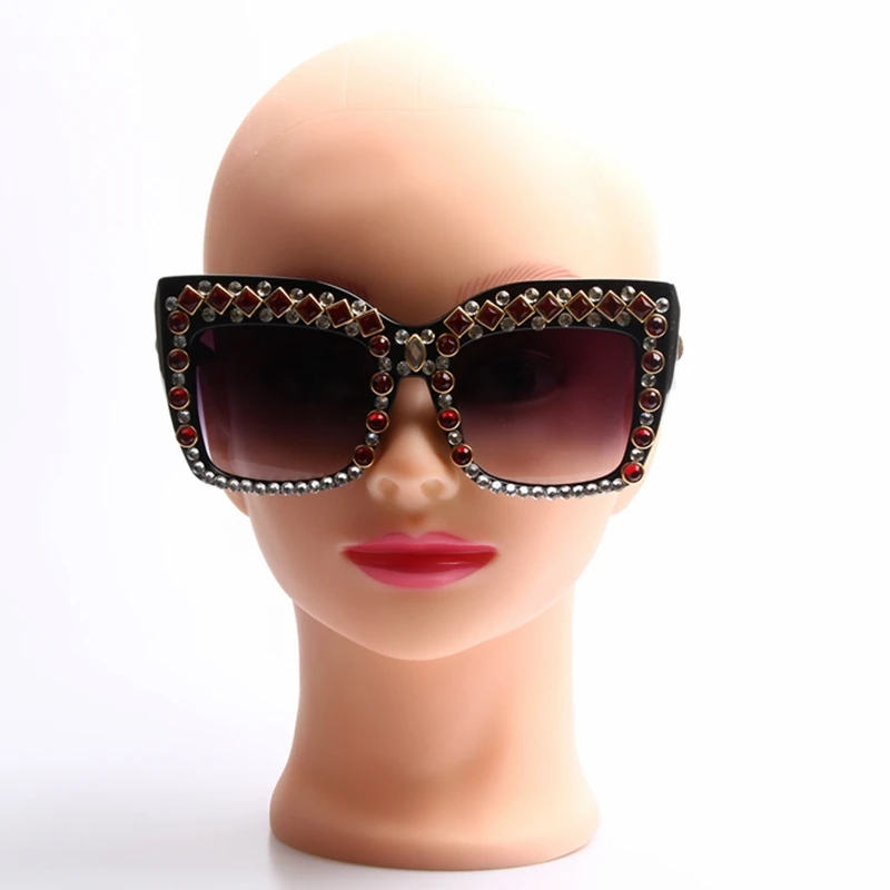 Luxury Women Sunglasses 2017 Bling Rhinestone Sunglasses Vintage Shades