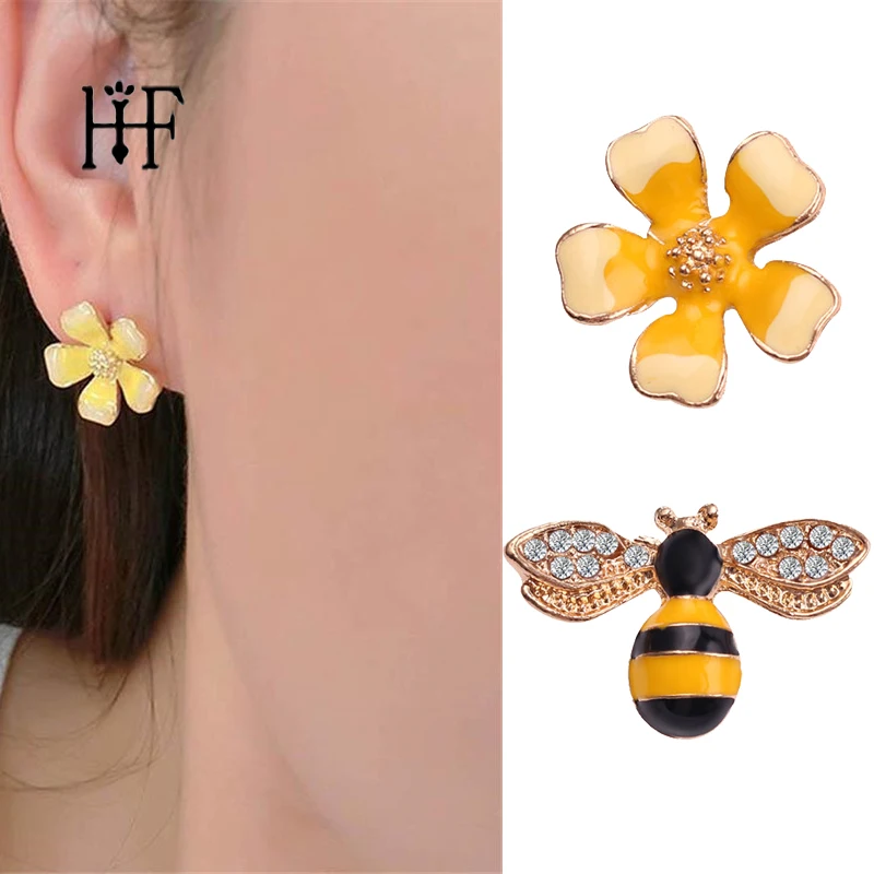 

Women Bee Flower Earings Fashion Jewelry Yellow Enamel Badge Pins Flower Bee Asymmetric Earrings Zircon Earrings Brinco Kupe