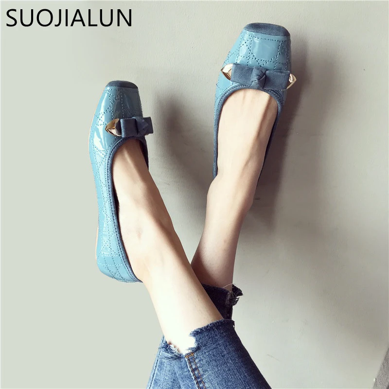 SUOJIALUN плюс Size35-40 Женская обувь на плоской подошве Осенняя женская обувь слипоны лоферы с квадратным носом Бабочка-узел балетки на плоской подошве женская обувь