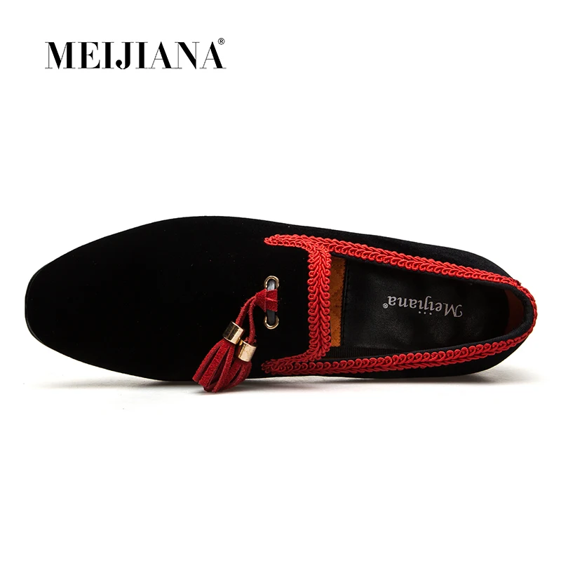 MeiJiaNa 2018 New Men's Loafers Moccasins Slip On Chinese style Leather Casual Shoes Male Black/Red Flats