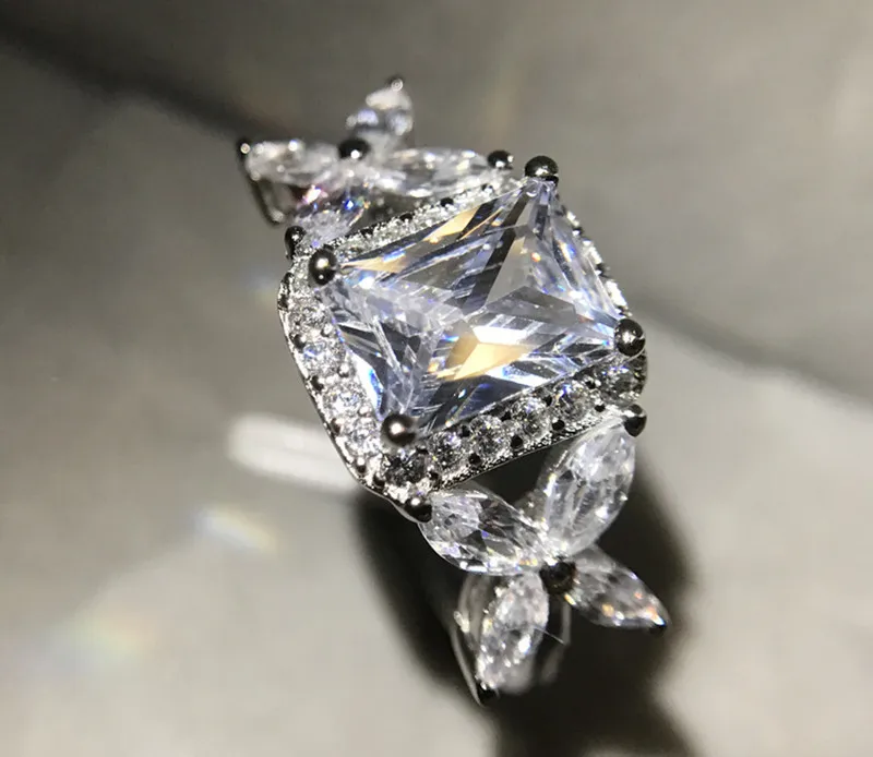 3920125474_850876792