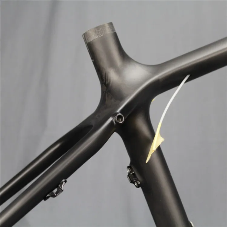 Sale free shipping Full carbon frame FATbike fat liver snow frame carbon fiber material T800 BSA Five-Tyrant bike 3 Sale free shipping Full carbon frame FATbike fat liver snow frame carbon fiber material T800 BSA Five-Tyrant bike 3