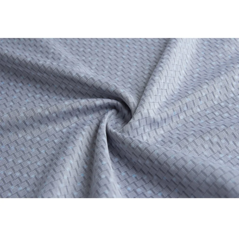 ZROBM0044-4