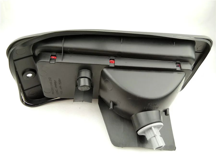 Левый/правый задний светильник s противотуманный светильник задний бампер светильник для Mitsubishi Pajero Shogun Sport Challenger 2000-2008