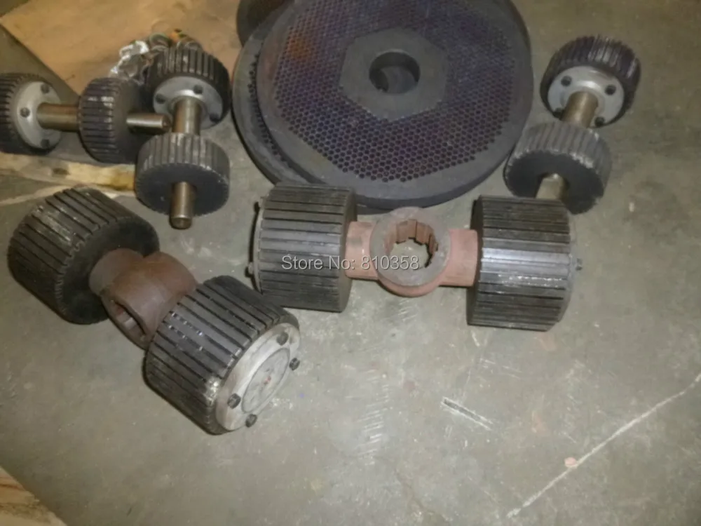MKL295 flat die wood pellet machine wearing parts-------------roller shaft | Инструменты