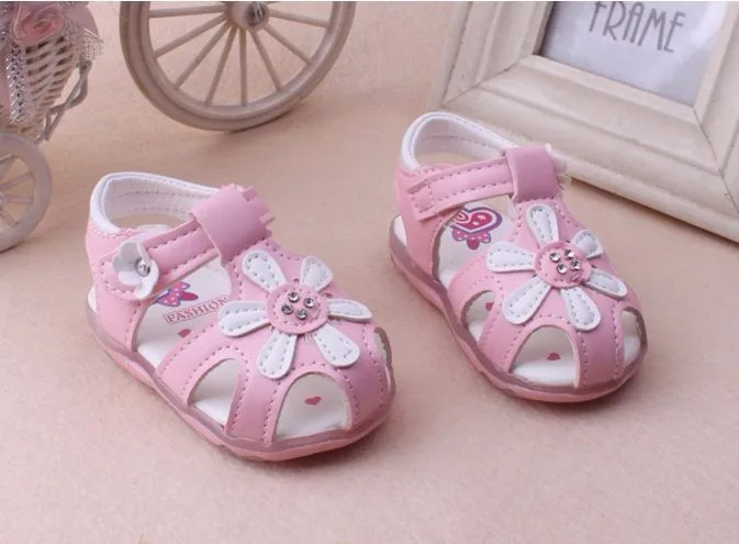 Летние сандалии для маленьких девочек; обувь для младенцев; обувь для маленьких девочек с цветочным рисунком; сандалии для маленьких детей; обувь для малышей