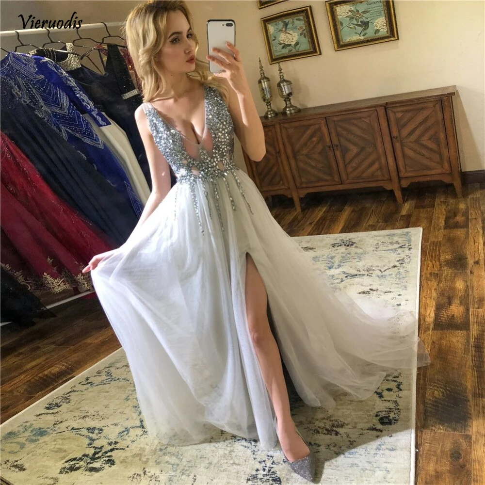 

Sexy Evening Dress 2019 V-Neck Beads Open Back A Line Long Evening Dresses Party Vestido De Festa High Split Tulle Prom Gowns