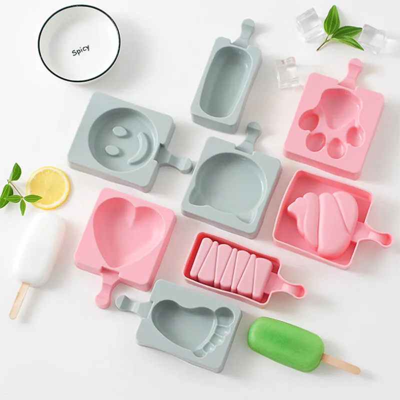 

Handmade ice cream mold Silicone ice mold DIY Ice-cream Mould Smile face silicone mold Random color