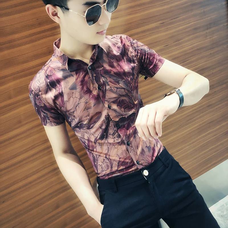 

2019 new summer print shirt net red men's slim short-sleeved social person personality tight sexy half-sleeved shirt tide
