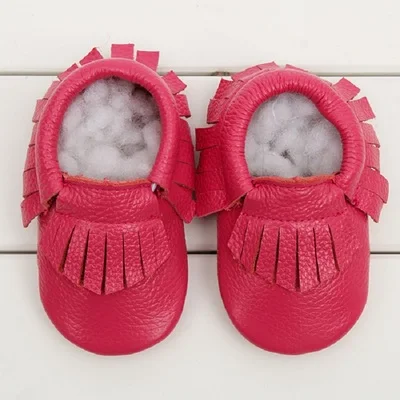 Детская обувь из натуральной кожи; мокасины для новорожденного; обувь для младенцев с бантом и бахромой - Цвет: rose red