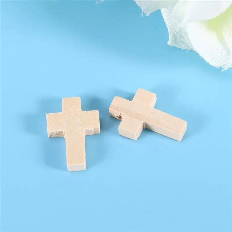 50pcs Craft Supplies Wood Mini Crosss Polished Natural Unfinished DIY Perforated Wooden Crafts Supplies 5