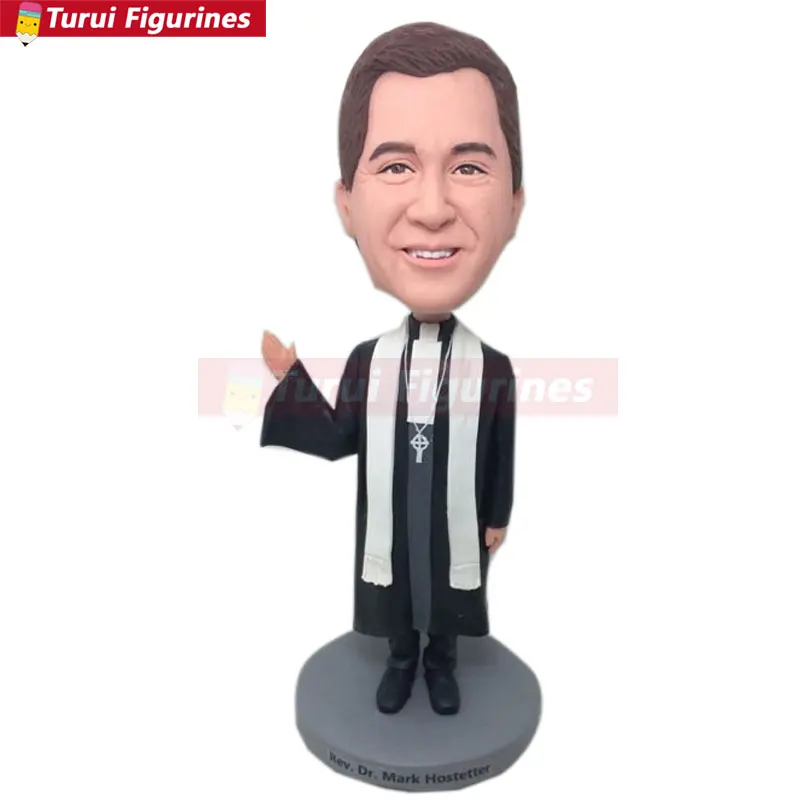 Priest Pastor Minister Reverend Rev Personalized Gift Custom Bobble Head Figurines Based on Customers' Photos Birthday Cake Topp | Дом и
