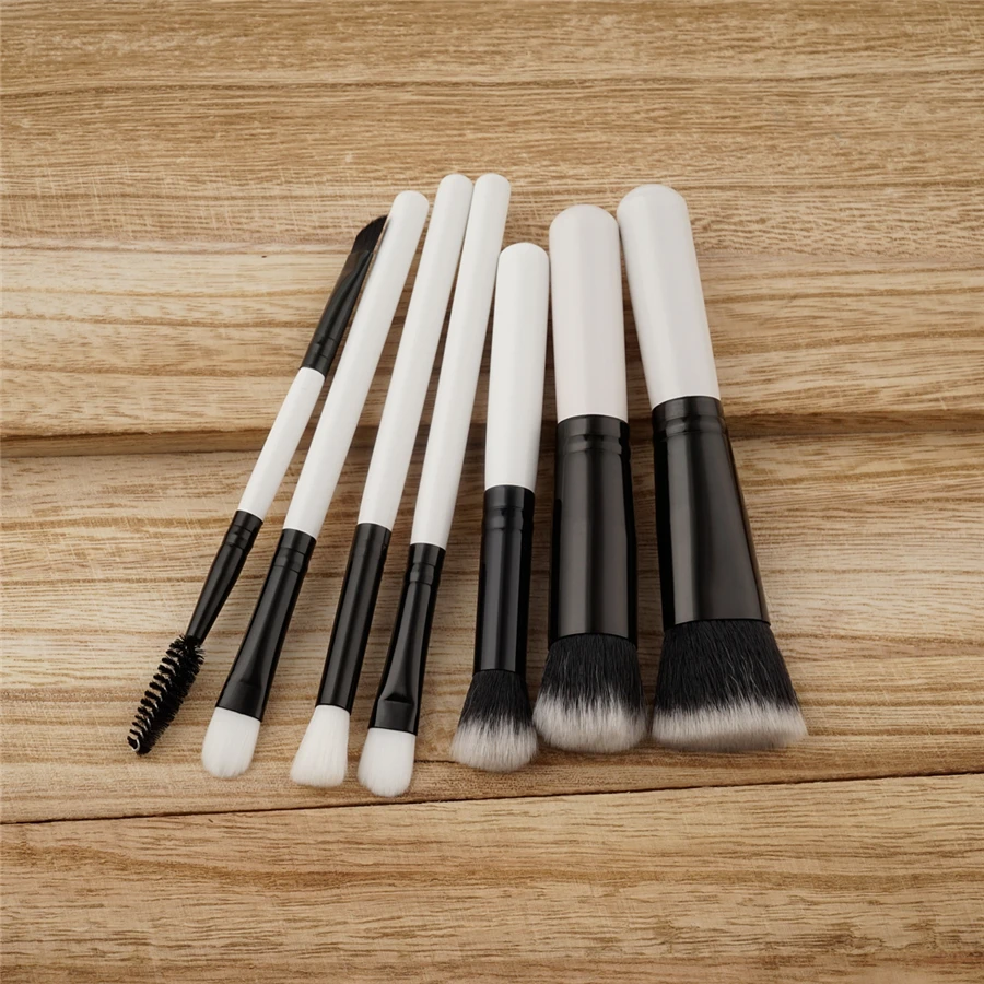 

Professional 7pcs Powder Makeup Brush Set Face Beauty Tool Cosmetic Brush Contour Foundation Brush BB Cream Make Up Borstel