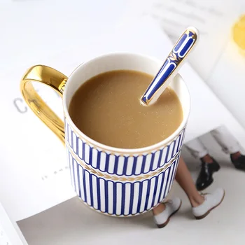 

1/pcs English high-grade bone china coffee cup hand-painted gold couple cup European bone china mug ceramic afternoon tea cups