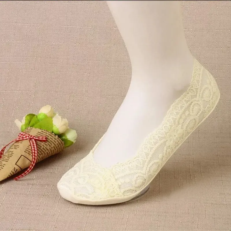 Lace Women Heel Socks Hollow Out Breathable Lady Shallow Top Sock Sweet Girls Solid Color Elastic Invisible Ship Socks New Fashion Anti Off (2)