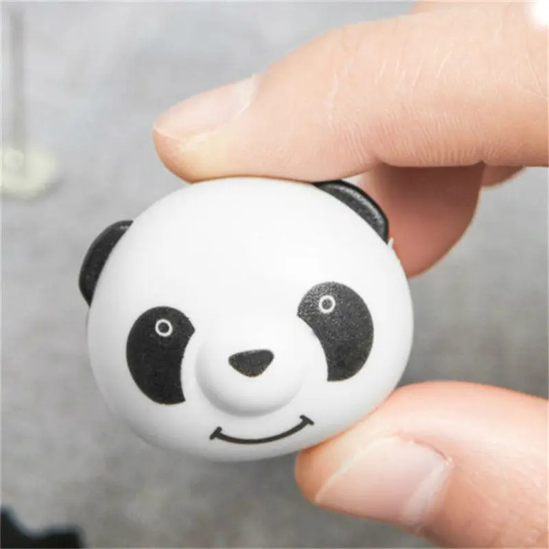 

8pcs Creative Quilt Clip holder Panda Buckle Bed Sheet Non-Slip Quilt Cover Magnetic Anti-Move Buckle Fixer Clip With Unlocker