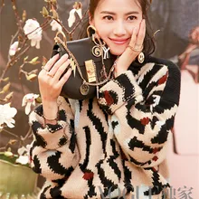 2019 Autumn Winter New with The Same Leopard Sweater Women Round Collar Knitted European American Fashion Black Sweater Women