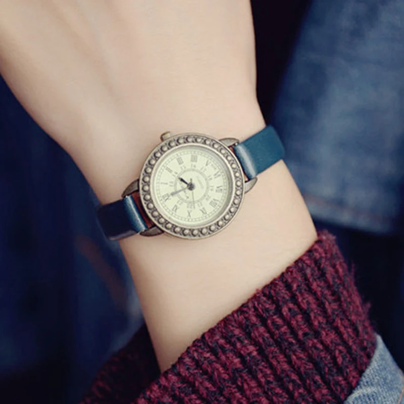 Shellhard 1pc Retro Elegant Ladies Tiny Watch Roman Numerals Small Face Women Thin Leather Quartz Casual Wrist Watch