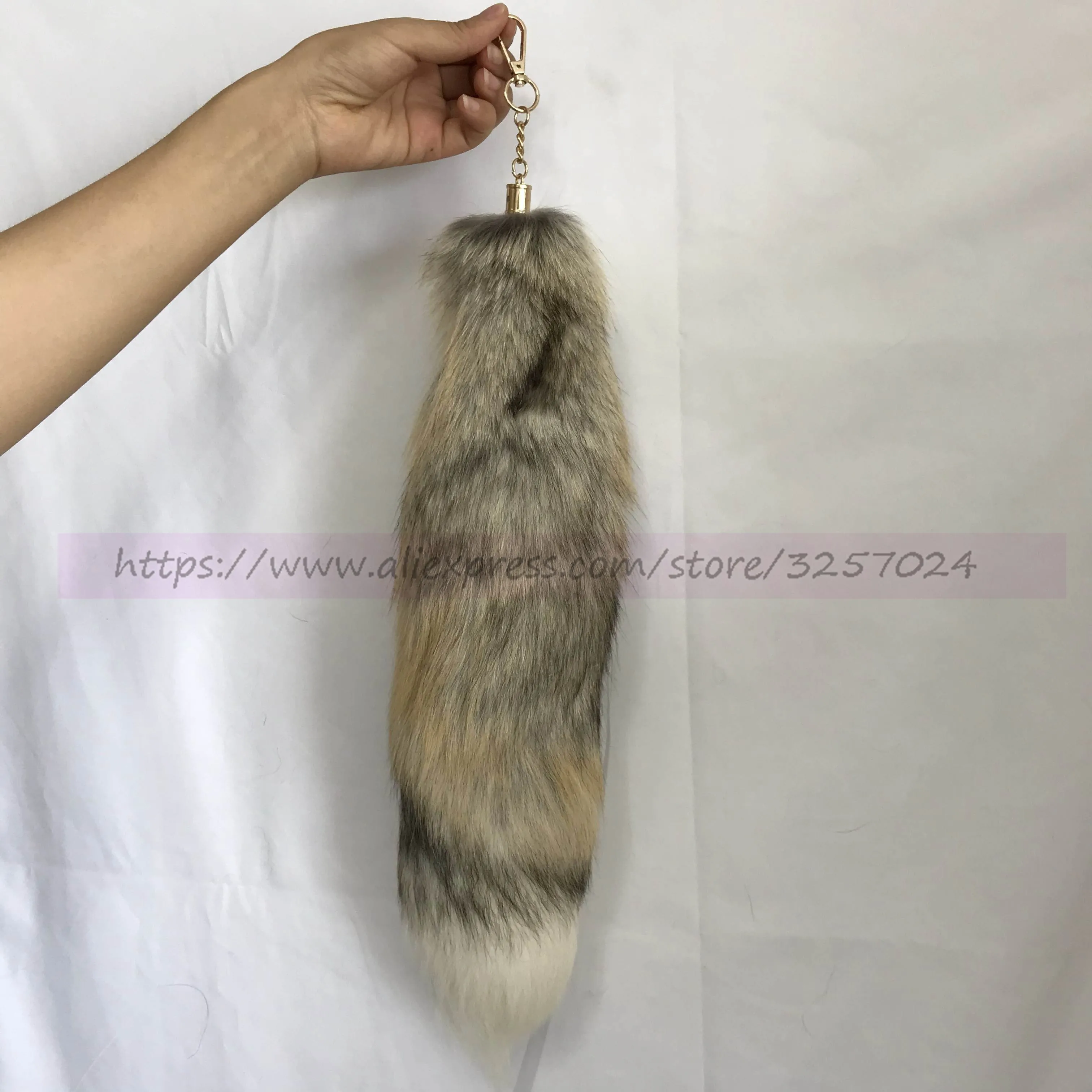 ハンドバッグ用の本物のキツネのしっぽが付いたキーホルダー 金色の島が付いたペンダント付きの革製キーホルダー 車用 40cm Aliexpress ジュエリー アクセサリー