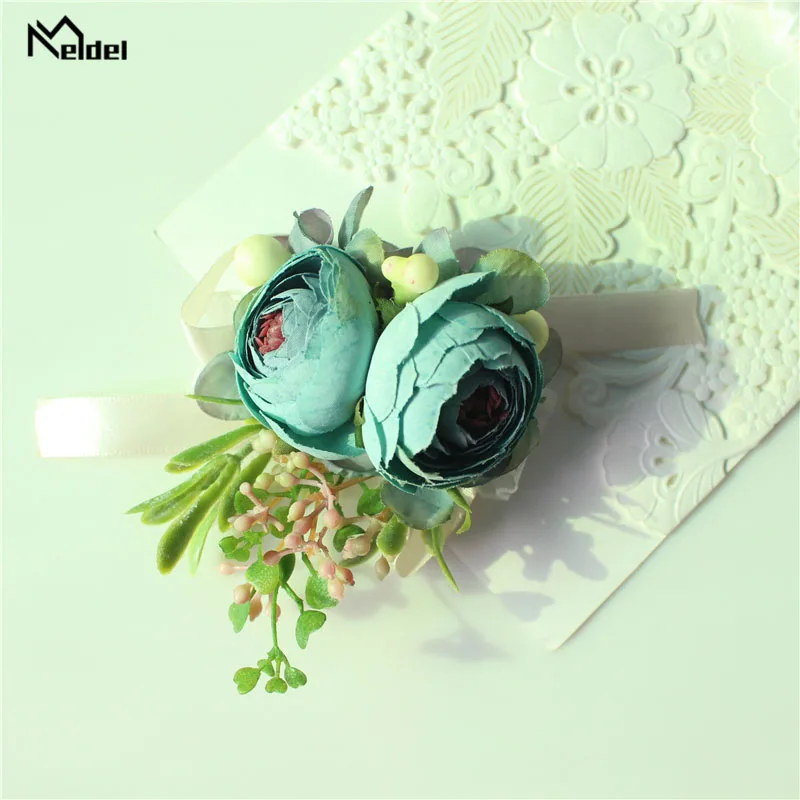 corsage-15269