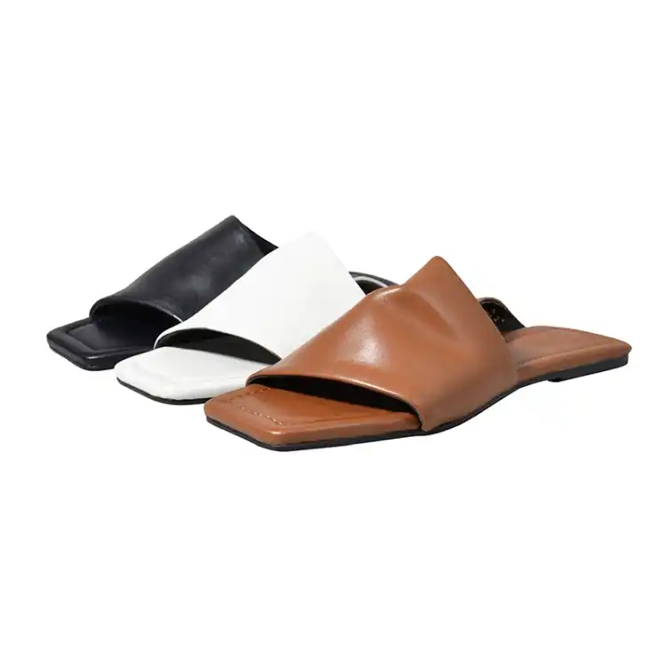 square toe flat mules