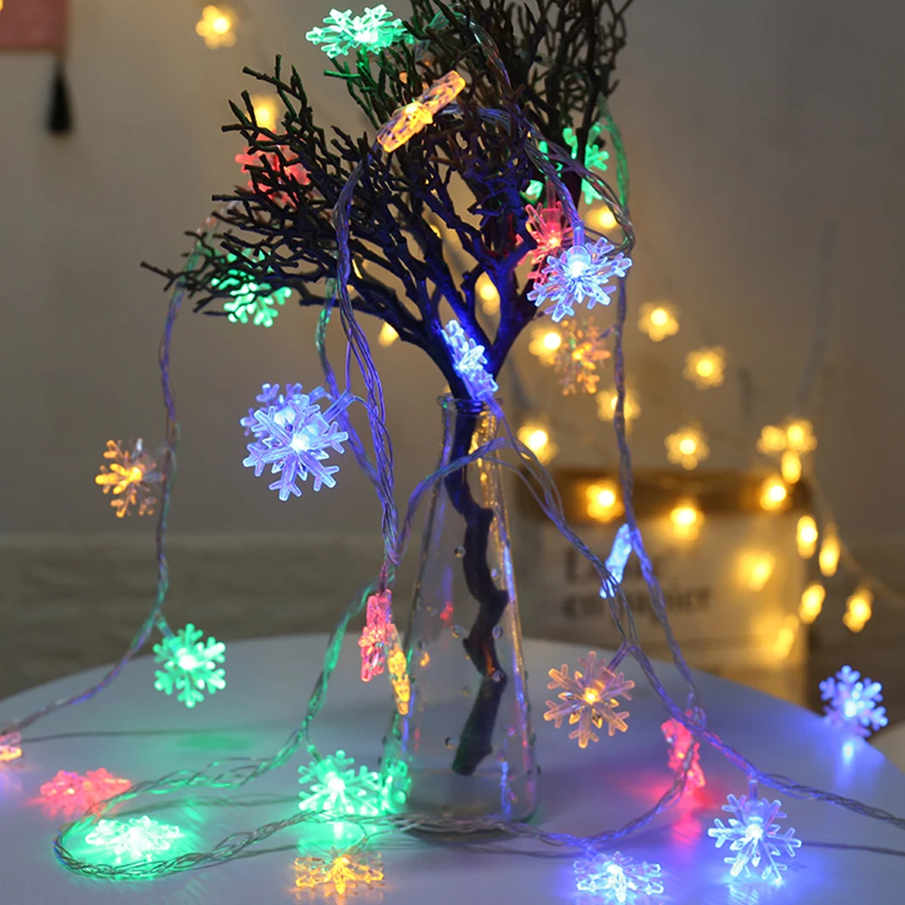 5M USB 3AA Battery Christmas Lights Snowflake Lamp Holiday Lighting For Indoor/Wedding Party Decoration Curtain String Lights 5M USB 3AA Battery Christmas Lights Snowflake Lamp Holiday Lighting For Indoor/Wedding Party Decoration Curtain String Lights