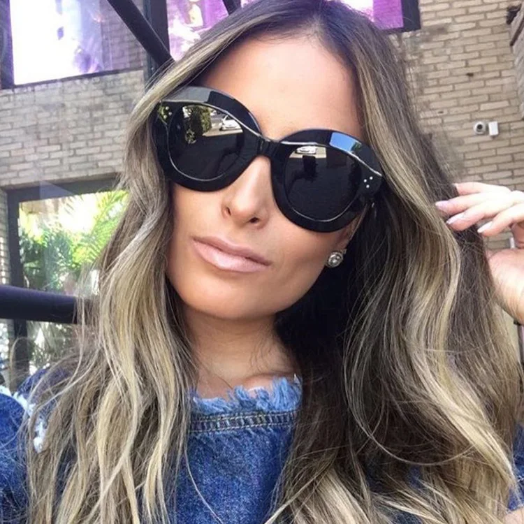 Fashion Sunglasses Women Sexy Luxury Brand Designer Vintage Sun glasses Female Rivet Shades Big Frame Style Eyewear Oculos