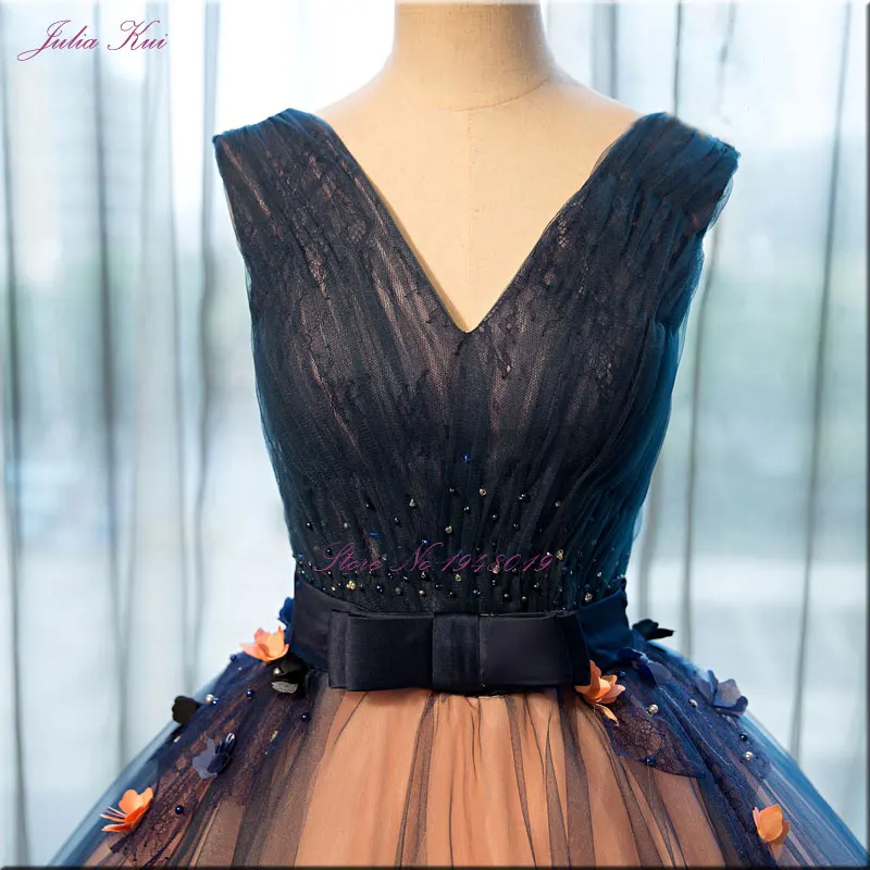 Бальное платье с V образным вырезом и аппликацией без рукавов|ball gown quinceanera|gowns