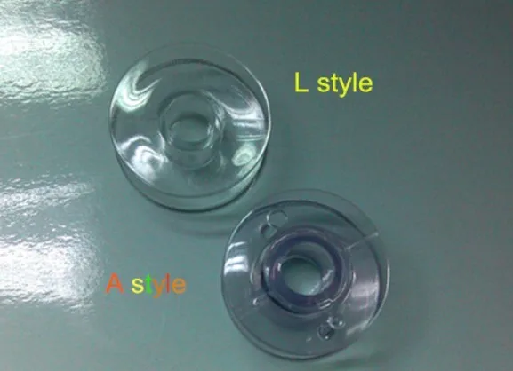 Plastic bobbin