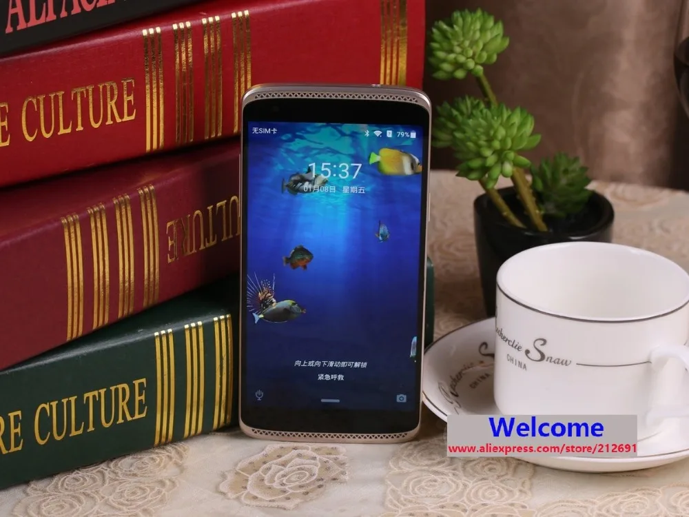 bilder für Ursprüngliche ZTE Axon mini ZTE B2015 Snapdragon Ocat Core 3 GB RAM 32 GB ROM 4G-LTE 5,2 "AMOLED 1920*1080 Pixel Play Store Dual SIM bilder für Ursprüngliche ZTE Axon mini ZTE B2015 Snapdragon Ocat Core 3 GB RAM 32 GB ROM 4G-LTE 5,2 "AMOLED 1920*1080 Pixel Play Store Dual SIM