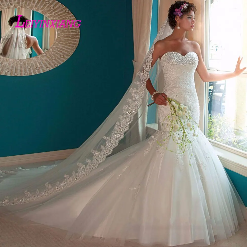 

LEIYINXIANG 2019 Bride Dress Wedding Dress Vestido De Noiva Sereia Robe Sexy Mermaid Backless Lace Appliques Elegant Strapless