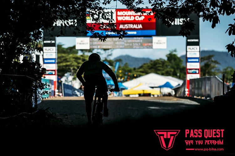 Potence Vélo Velo Orange Sans Filet (threadless) - 1-1/8", Inclinaison ~17°, Couleur Argent