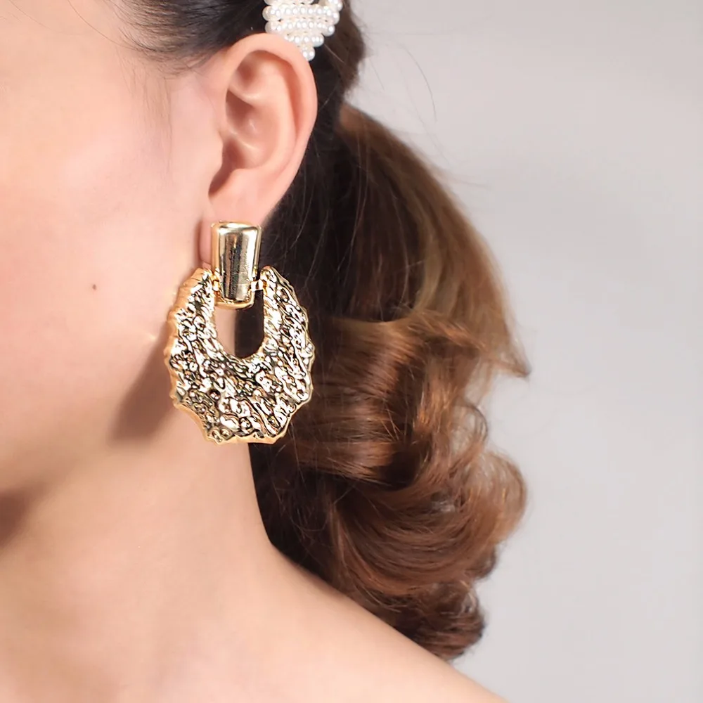 

Metal Statement Drop Earrings For Women Vintage Gold Color Geometric Dangle Earrings Gifts Jewelry Wholesale UKMOC