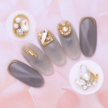 5 шт./упак. Сияющий ногтей Стразы шпильки хрустальные камни красного и зеленого цвета с разными рисунками 3D нейл-арта украшения DIY для УФ-гель