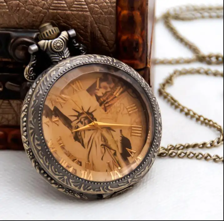 

New Statue of Liberty Glass it's light brown Vintage Fashion quartz woman gift Necklace pocket watch 45MM