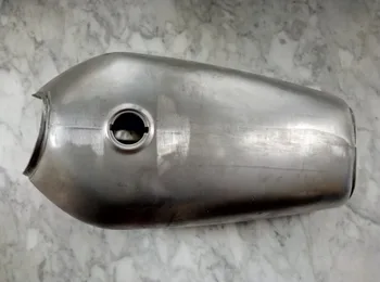 

ZJ125 CG125 Bare Steel Gas Petrol Motorcycle Fuel Tank
