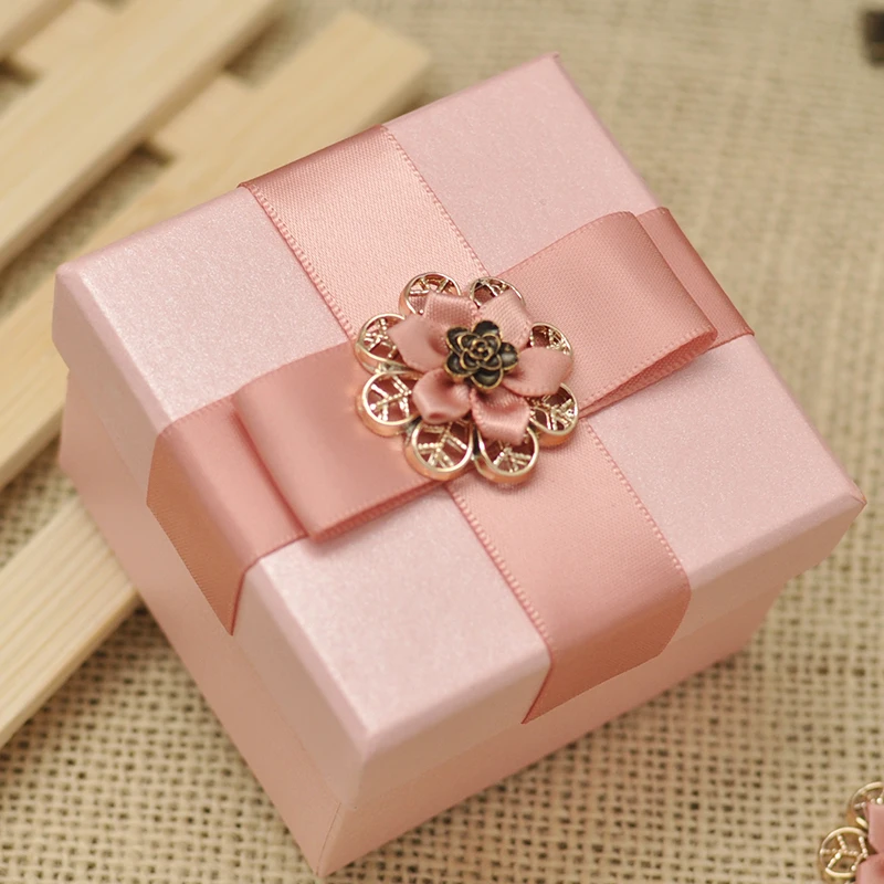 30pcs lot Elegant Pink blue Birthday Anniversary Party chocolate boxes