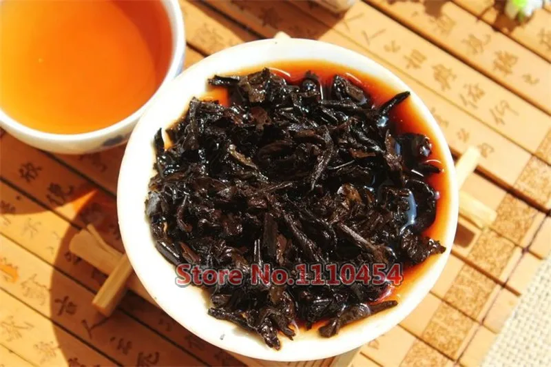  25 years old Puer tea health care pu er tea pu erh compressed pu'er brick Puerh Yunnan ancient trees fragrant old brick tea 