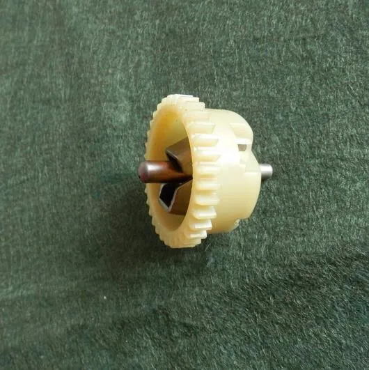 GOVERNOR GEAR ROBIN EX17-21 3