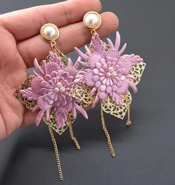 earrings-A Для женщин Винтаж личность класса люкс, повязка на голову с цветком в стиле барокко Регулируемый ободок на голову с жемчугом для подиума, украшение на голову для танцев Свадебные украшения - Окраска металла: earrings-A