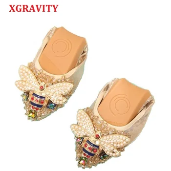 

Xgravity Plus Size Designer Crystal Woman Flat Shoes Elegant Comfortable Lady Fashion Rhinestone Women Soft Bees Shoes A031-1