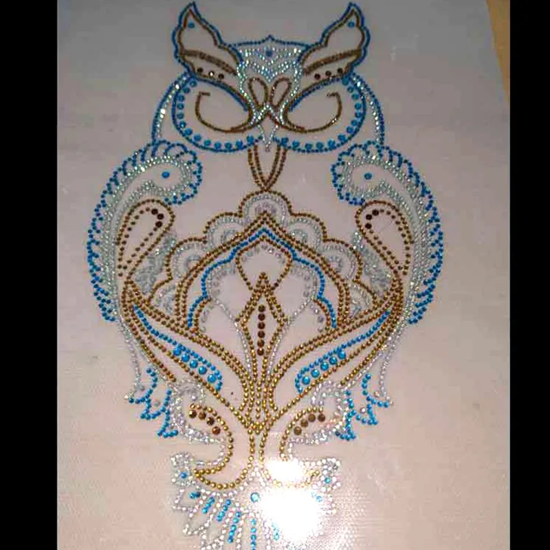 craft-rhinestones
