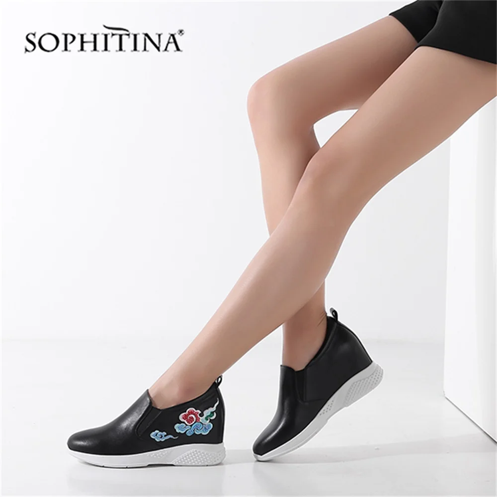 SOPHITINA/Модная обувь на плоской подошве с вышивкой высокого качества из телячьей