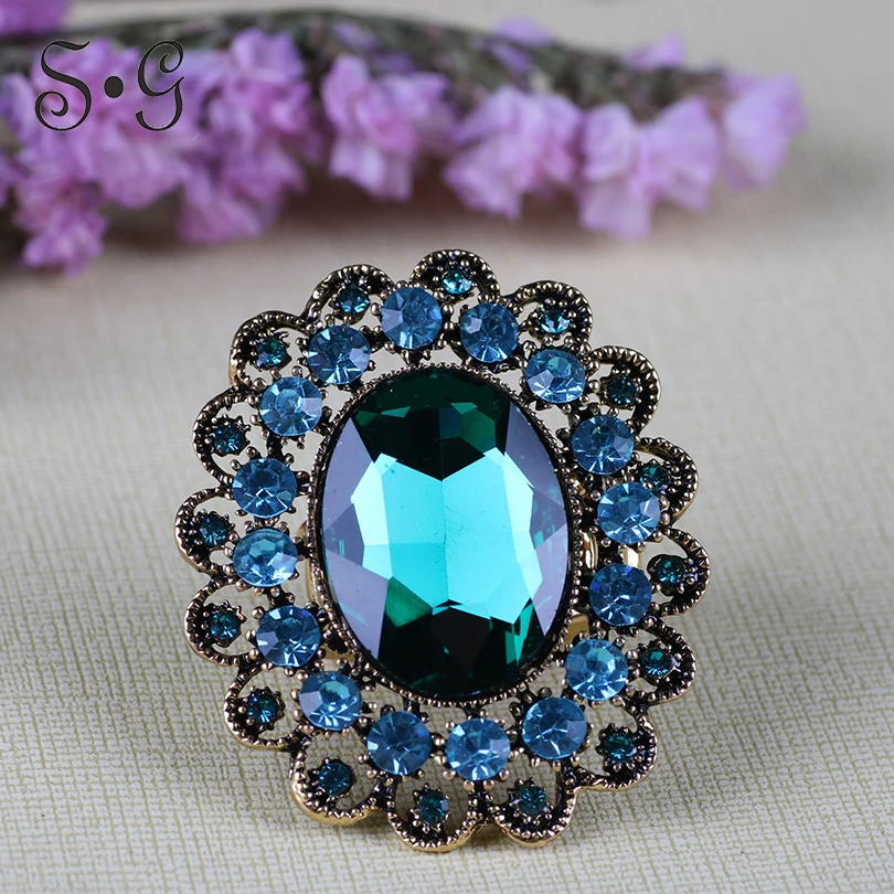 

Luxury Vintage Jewelry Big Wedding Rings For Women blue resin Crystal Flower Rings New Fashion Accessories muslim Jewelry