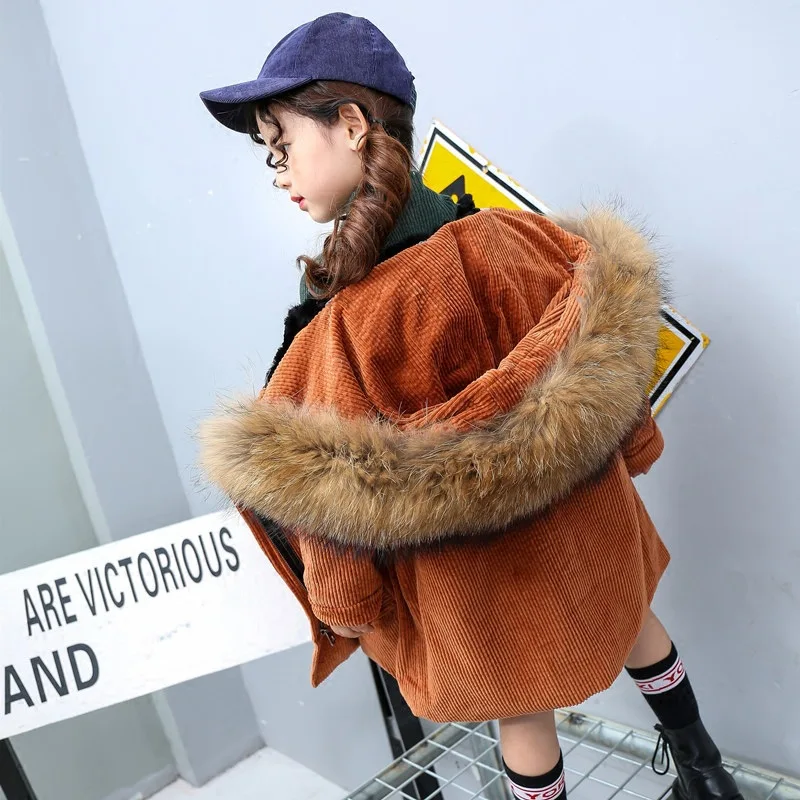 

JKP 2018 children real rabbit fur coat girls leather jacket with big raccoon fur lovely collar cute children's new discount
